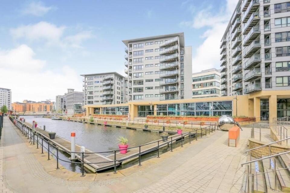 Deluxe River Canal View & Free Secure Parking! Leeds  Eksteriør bilde